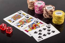 burmer777 Live Casino Mobile APP iOS Android ကစားနေသောမြင်ကွင်း